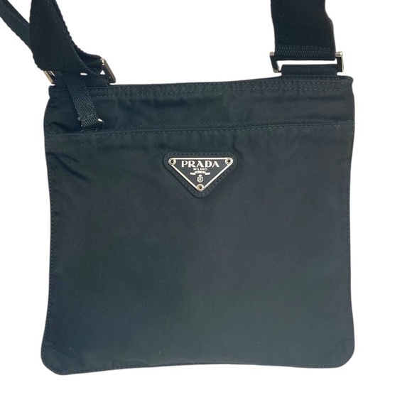 Prada authentic black nylon crossbody bag unisex - Picture 1 of 15